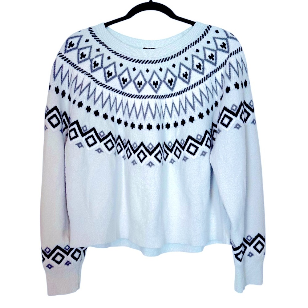 EXPRESS light ice blue crop sweater black/white/gray design size XL